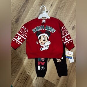NWT Mickey Mouse Christmas Disney fleece sweatshirt set